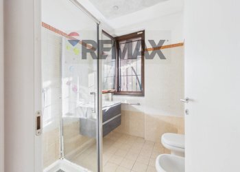 bagno - Three-room apartment via Giotto
6, Certosa di Pavia - photo 6