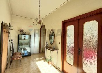 disimpegno/saletta - Appartamento Via San Lorenzo
 
273L, Palermo - foto 8