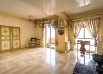 Salone doppio - Appartamento Viale Delle Alpi
 
86, Palermo - foto 1