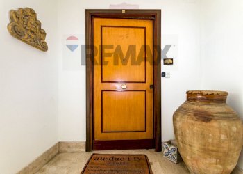 Hall / corridoio - Appartamento Viale Delle Alpi
 
86, Palermo - foto 11