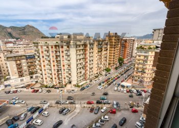 Edificio all\'aperto - Appartamento Viale Delle Alpi
 
86, Palermo - foto 14