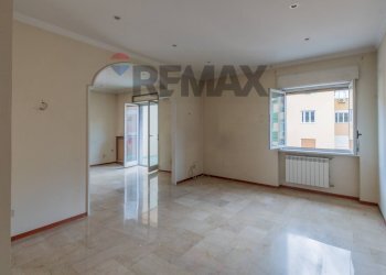 Stanza vuota - Quadrilocale VIALE DELLE ALPI
 
7, Palermo - foto 4