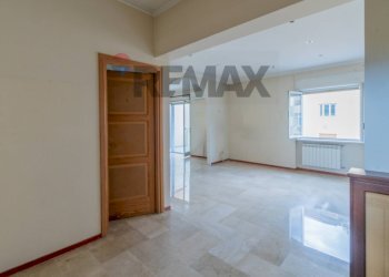 Stanza vuota - Quadrilocale VIALE DELLE ALPI
 
7, Palermo - foto 5