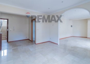 Stanza vuota - Quadrilocale VIALE DELLE ALPI
 
7, Palermo - foto 6