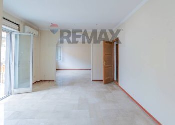 Stanza vuota - Quadrilocale VIALE DELLE ALPI
 
7, Palermo - foto 7