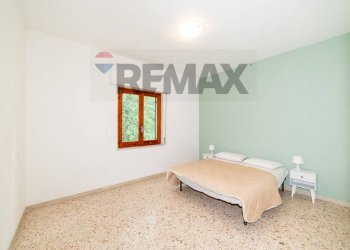 Camera / camera da letto - Casa semi indipendente Via Cristaudo
 
33, Aci Sant'Antonio - foto 32