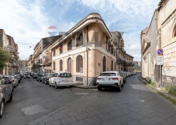 Edificio all\'aperto - Two-room apartment Via Celeste
 
131, Catania - photo 1