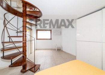 Scale - Two-room apartment Via Celeste
 
131, Catania - photo 10