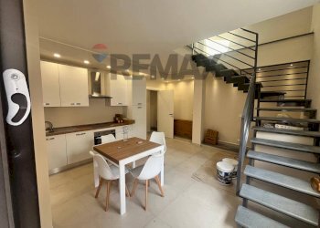 Scale - Four-room apartment Via Torrente
 
18, Catania - photo 1