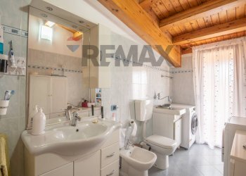 Bagno - Casa indipendente Via San Giovanni Bosco
 
26, Caltagirone - foto 10