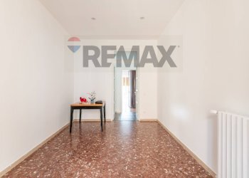 Stanza vuota - Casa indipendente Via San Giovanni Bosco
 
26, Caltagirone - foto 23