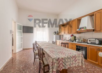 Cucina - Casa indipendente Via San Giovanni Bosco
 
26, Caltagirone - foto 28