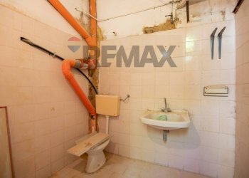 Bagno - Casa indipendente Via San Giovanni Bosco
 
26, Caltagirone - foto 46