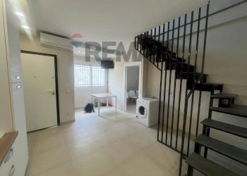 Scale - Apartment Via Torrente
 
18, Catania - photo 1