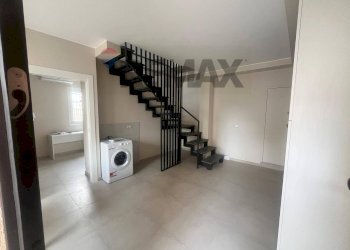Lavanderia - Apartment Via Torrente
 
18, Catania - photo 4