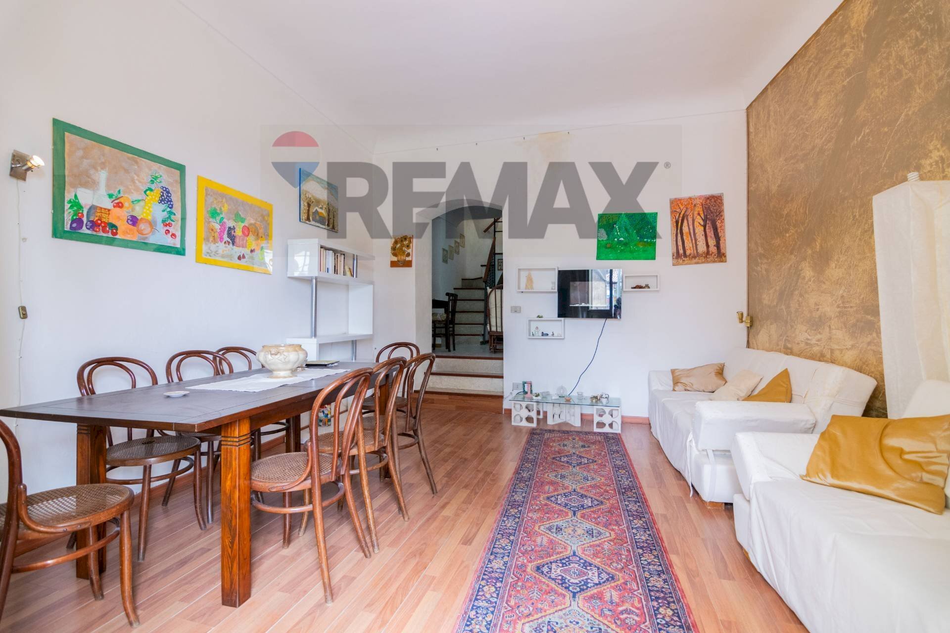 Sala da pranzo - Casa indipendente Via San Pietro
5, Licodia Eubea - foto 2