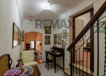 Soggiorno - Casa indipendente Via San Pietro
 
5, Licodia Eubea - foto 6