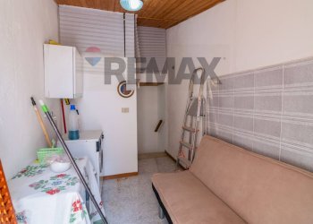 Lavanderia - Casa indipendente Via San Pietro
 
5, Licodia Eubea - foto 15
