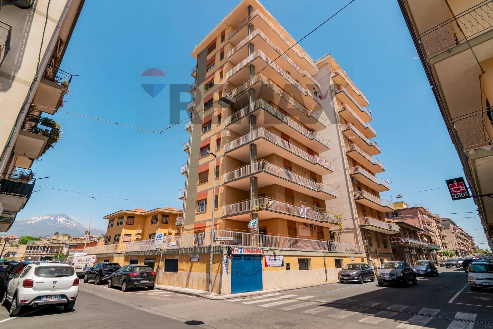 Edificio all\'aperto - Apartment Via Vincenzo Bellini
 
12, Mascalucia - photo 3