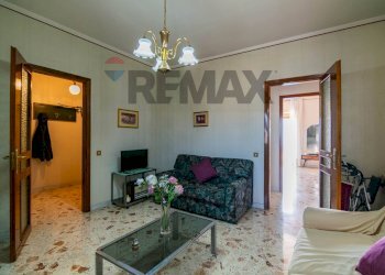 Soggiorno - Apartment Via Vincenzo Bellini
 
12, Mascalucia - photo 6