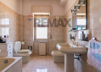 Bagno - Apartment Via Vincenzo Bellini
 
12, Mascalucia - photo 15