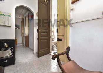 Hall / corridoio - Quadrilocale Via Salvatore Cali'
 
14, Catania - foto 3