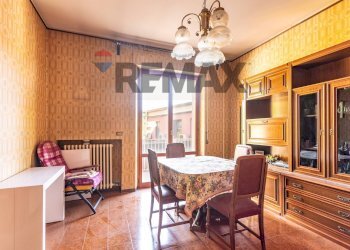 Sala da pranzo - Casa semi indipendente VIA PELLICO SILVIO
 
3, Serra San Quirico - foto 4