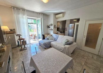 Two-room apartment Via Teano, Milano (neighborhood Comasina) - photo 1