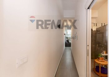 Hall / corridoio - Four-room apartment via acitrezza
 
8, Catania - photo 8