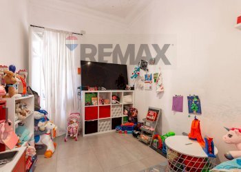 Camera / camera da letto - Four-room apartment via acitrezza
 
8, Catania - photo 16