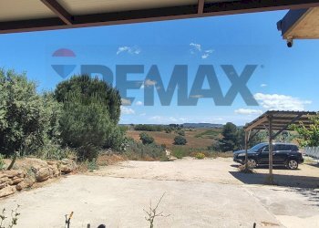 Vista delle montagne - Villa CONTRADA SAN CATALDO STRADA VICINALE 97
 
19/B, Caltagirone - foto 31