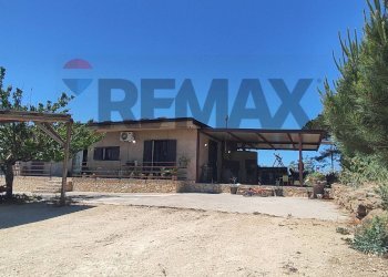 Casa all\'aperto - Villa CONTRADA SAN CATALDO STRADA VICINALE 97
 
19/B, Caltagirone - foto 37