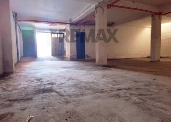 Parcheggio - Warehouse Via Martiri di Via Fani
 
58, Misterbianco - photo 25