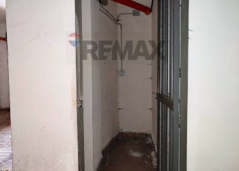 Hall / corridoio - Warehouse Via Martiri di Via Fani
 
58, Misterbianco - photo 27