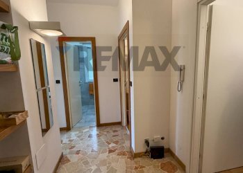 Hall / corridoio - Trilocale Via Cambiasi
14, Milano - foto 6