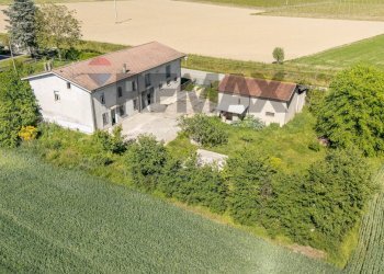 Casa all\'aperto - Independent house VIA GEMINIOLO
 
40, Boretto - photo 2