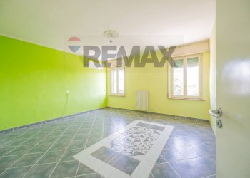 Stanza vuota - Independent house VIA GEMINIOLO
 
40, Boretto - photo 27