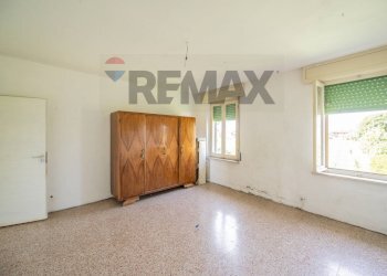 Stanza vuota - Independent house VIA GEMINIOLO
 
40, Boretto - photo 31