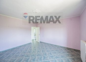 Stanza vuota - Independent house VIA GEMINIOLO
 
40, Boretto - photo 40
