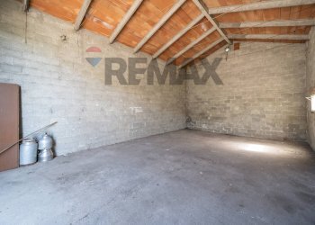 Stanza vuota - Independent house VIA GEMINIOLO
 
40, Boretto - photo 55