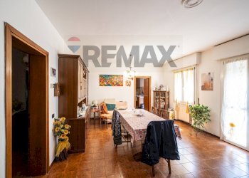 Sala da pranzo - Quadrilocale Carpi - foto 1