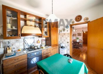 Cucina - Four-room apartment Via Gregorio Agnini
 
13, Carpi - photo 12