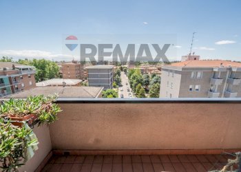Balcone - Four-room apartment Via Gregorio Agnini
 
13, Carpi - photo 16