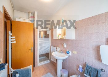 Bagno - Four-room apartment Via Gregorio Agnini
 
13, Carpi - photo 34