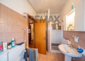 Bagno - Four-room apartment Via Gregorio Agnini
 
13, Carpi - photo 35