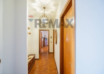 Hall / corridoio - Four-room apartment Via Gregorio Agnini
 
13, Carpi - photo 37