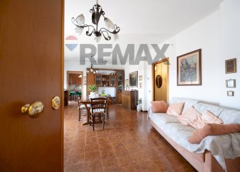 Sala da pranzo - Four-room apartment Via Gregorio Agnini
 
13, Carpi - photo 38