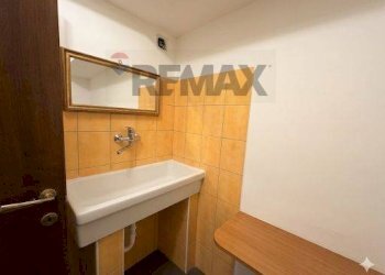 Bagno - Commercial Premises VIA MATTEOTTI
 
5, Trieste - photo 10