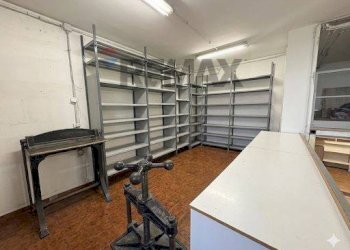 Dispensa di stoccaggio - Commercial Premises VIA MATTEOTTI
 
5, Trieste - photo 14
