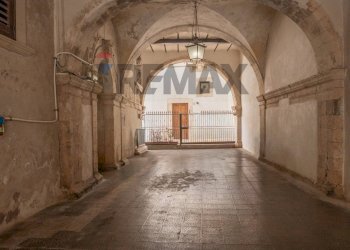 Ricezione / Lobby - Casa indipendente Via della Maestranza
 
116, Siracusa - foto 1